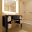 DoubleTree By Hilton Hotel Dulles Airport-Sterling