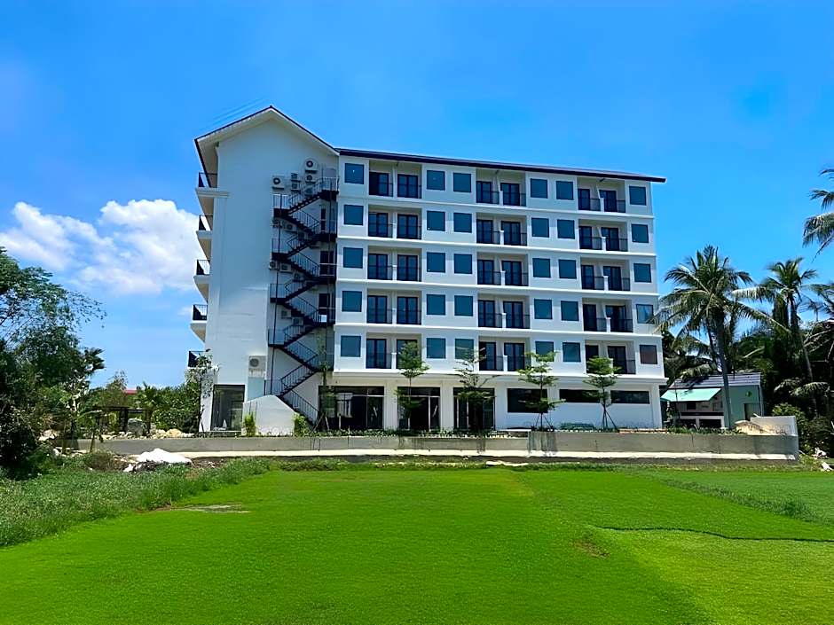 Shining Riverside Hoi An Boutique & Spa