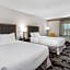 LaQuinta Suites by Wyndham South Bend Notre Dame Area