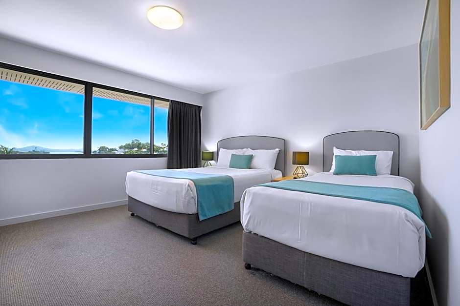 Gladstone Reef Hotel Motel