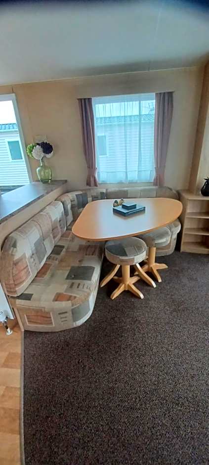 Caravan 76 snowdon summit 016