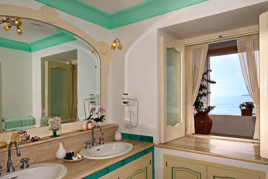 Villa Santa Chiara Positano Suites