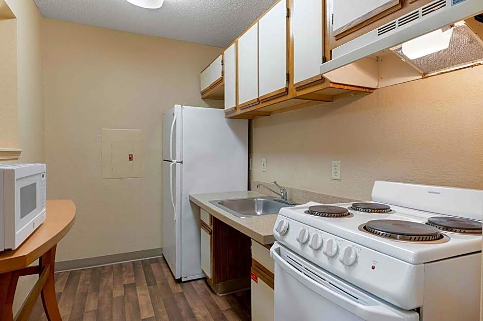 Extended Stay America Suites - Evansville - East