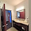 Country Inn & Suites by Radisson, Terrell
