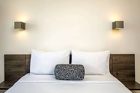 Superior Room, 1 Queen