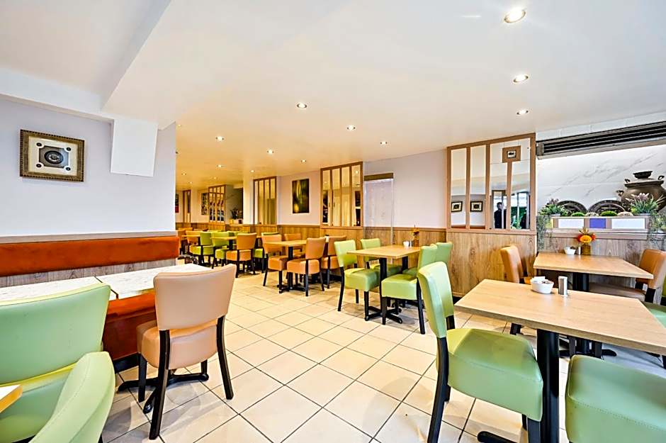 City London Hotel