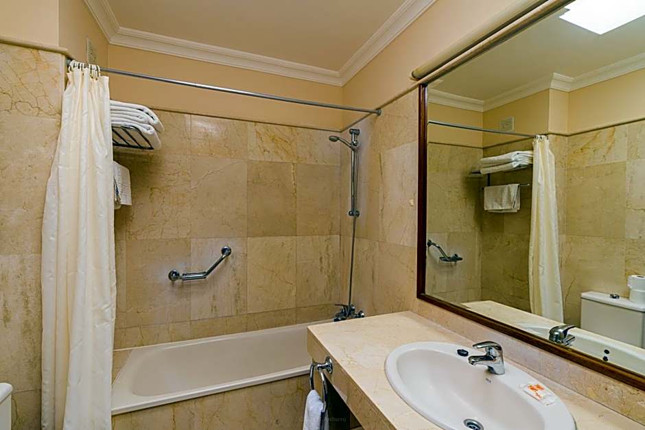 Apartamentos Punta Marina