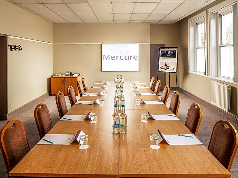 Mercure Maidstone Great Danes Hotel