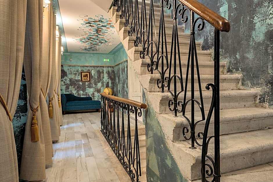 Plaza Marchi Old Town