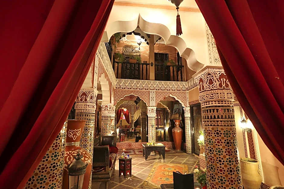 Riad Mille Et Une Nuits