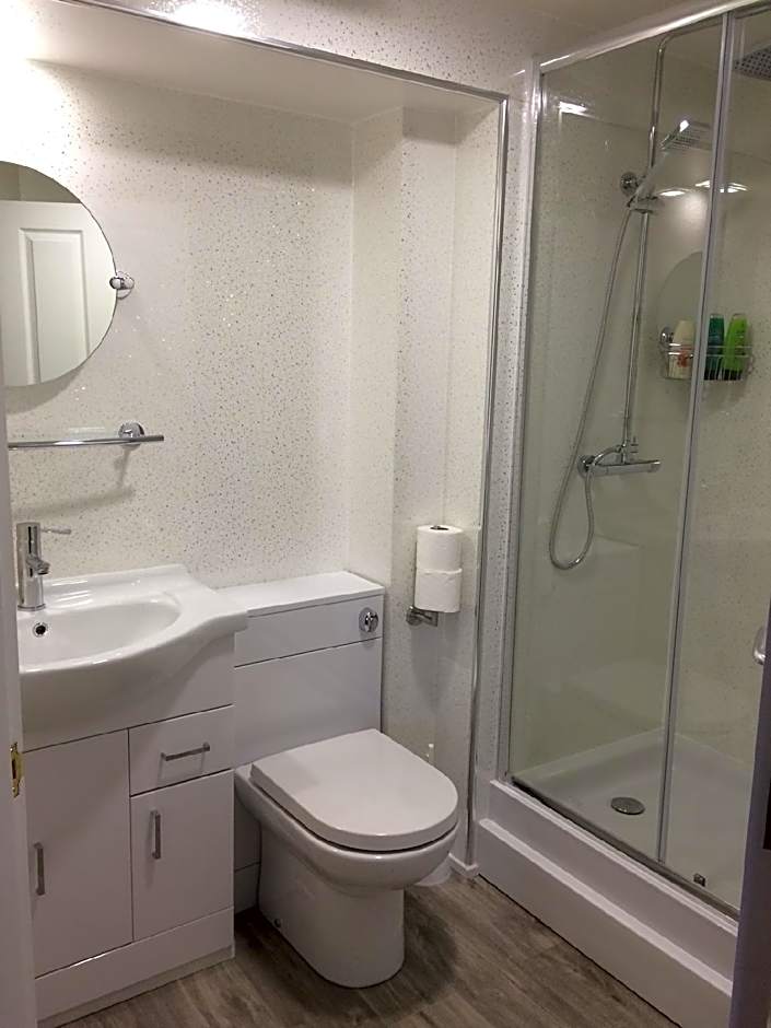 The Village Inn and Kirtle House B&B