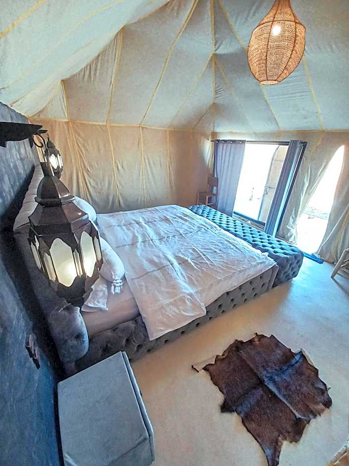 The Luxury ERG Safari Camp