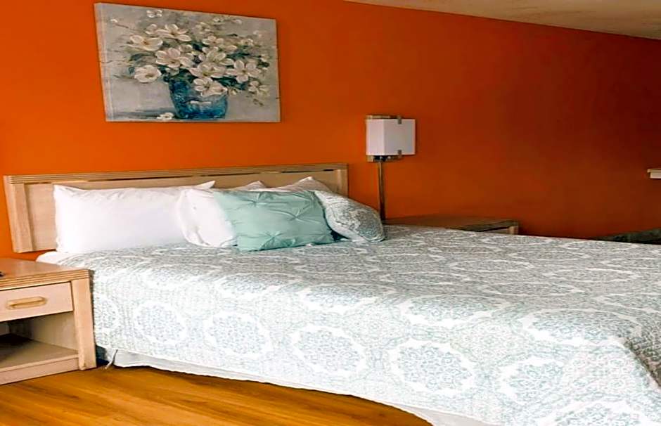 Royal Gateway Motel by OYO