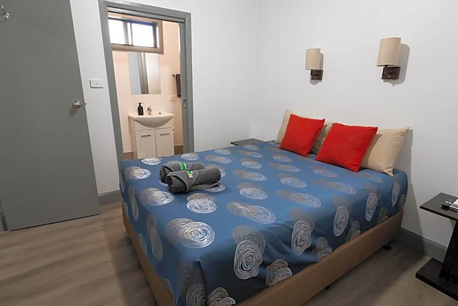 Broken Hill Tourist Lodge