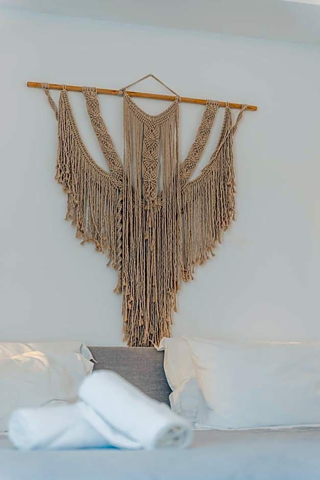 Oliving Mykonos Luxury Suites