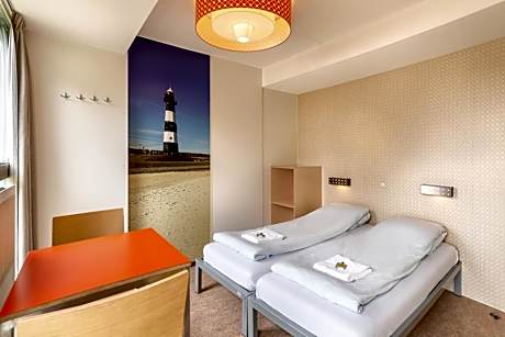 Comfort Double Room with Private Bathroom and Shower