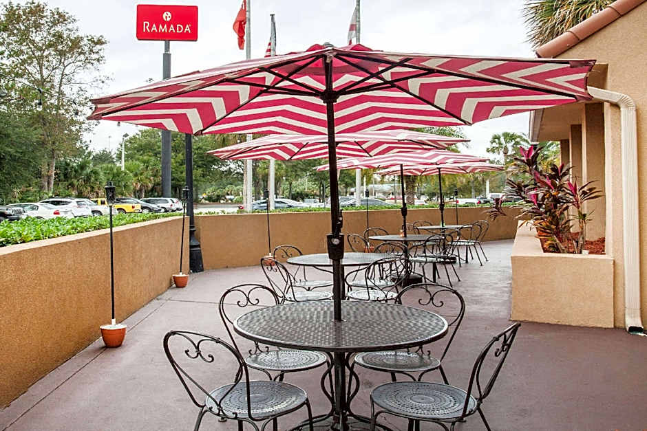 Ramada by Wyndham Jacksonville I-95 by Butler Blvd – Jacksonville, FL