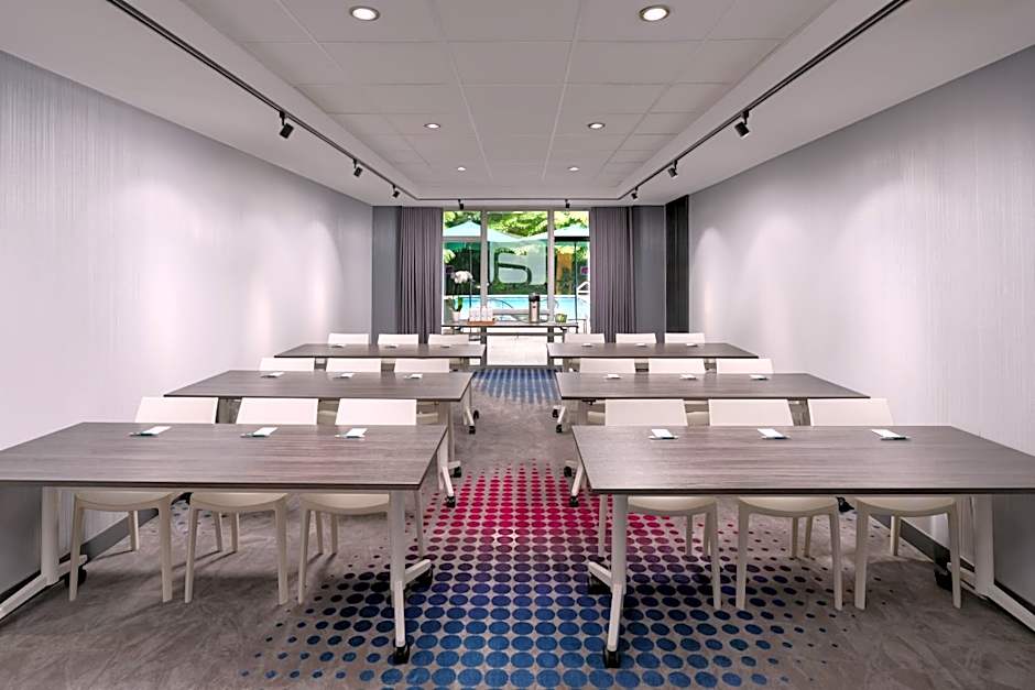 Aloft by Marriott Miami - Brickell