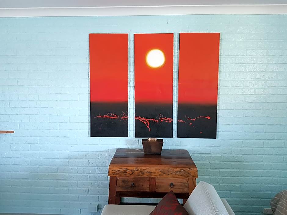 Lancelin Sands Hotel