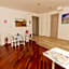 Aurelio Deluxe Rooms