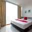 RedDoorz near Mangga Dua Mall