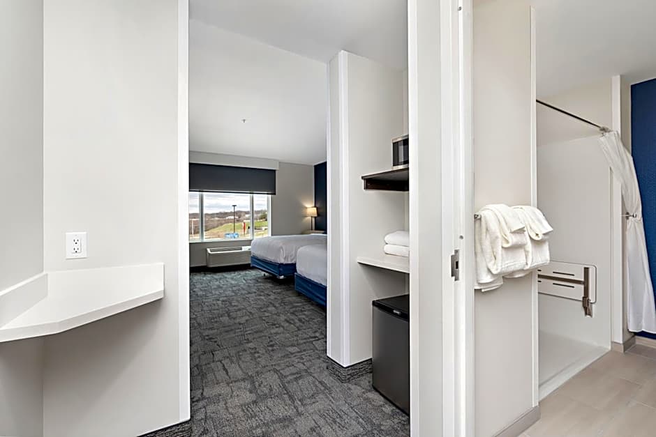 Holiday Inn Express Kansas City North Parkville By IHG