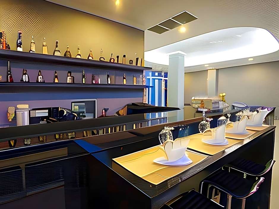La Vie En Rose Hotel