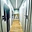 Thruster - Rooms, Kitchen, Chill-Out Zone-Netflix, Lobby-Netflix