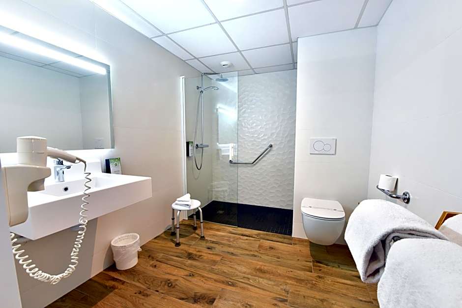 Kyriad La Rochelle City Center