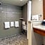 Comfort Inn Bay City - Riverfront