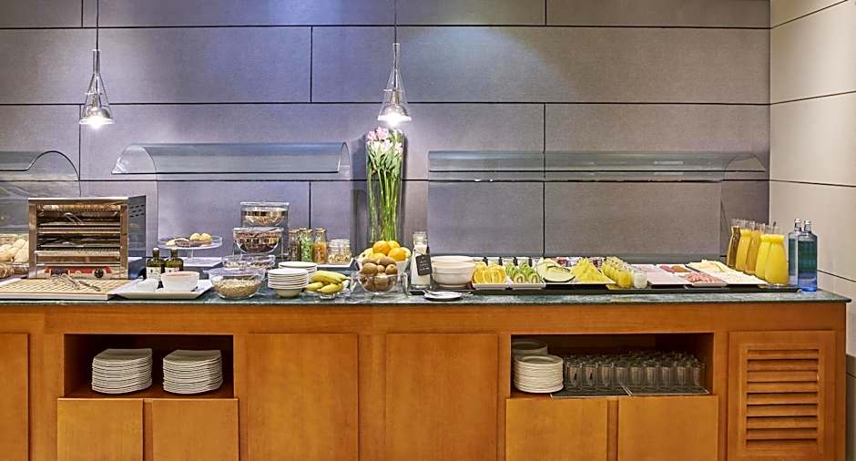 iStay by NH Zaragoza Sport Hotel