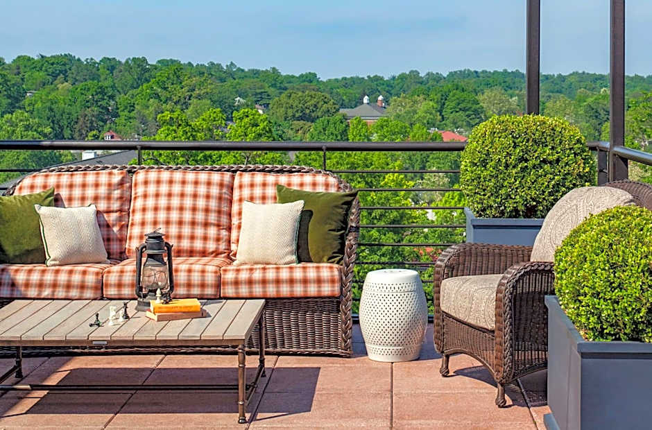 Graduate by Hilton Charlottesville