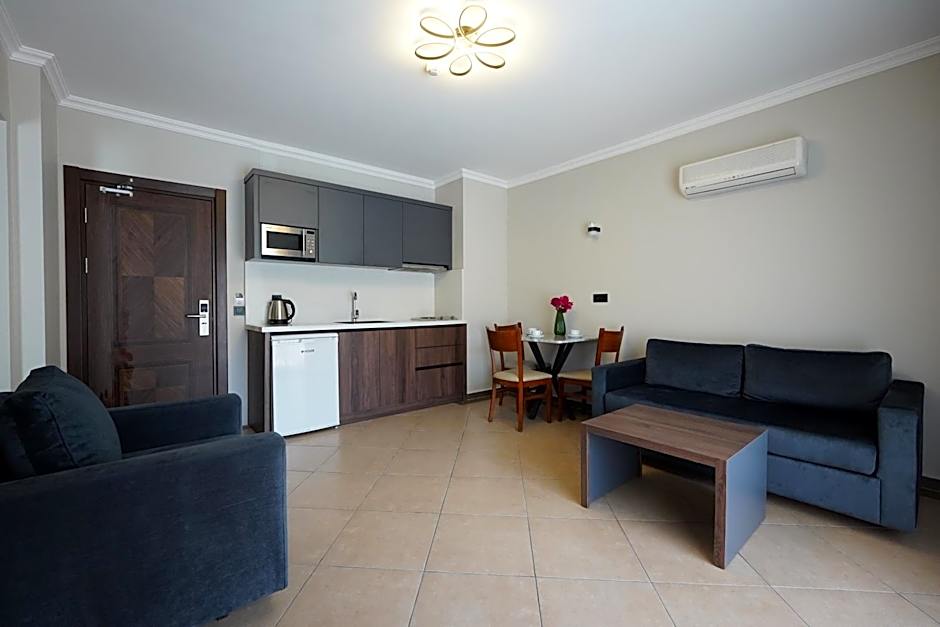Club Karakas Apart Otel
