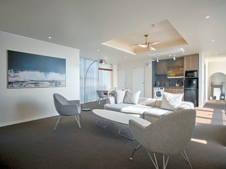 [Main] Ocean Deluxe Suite