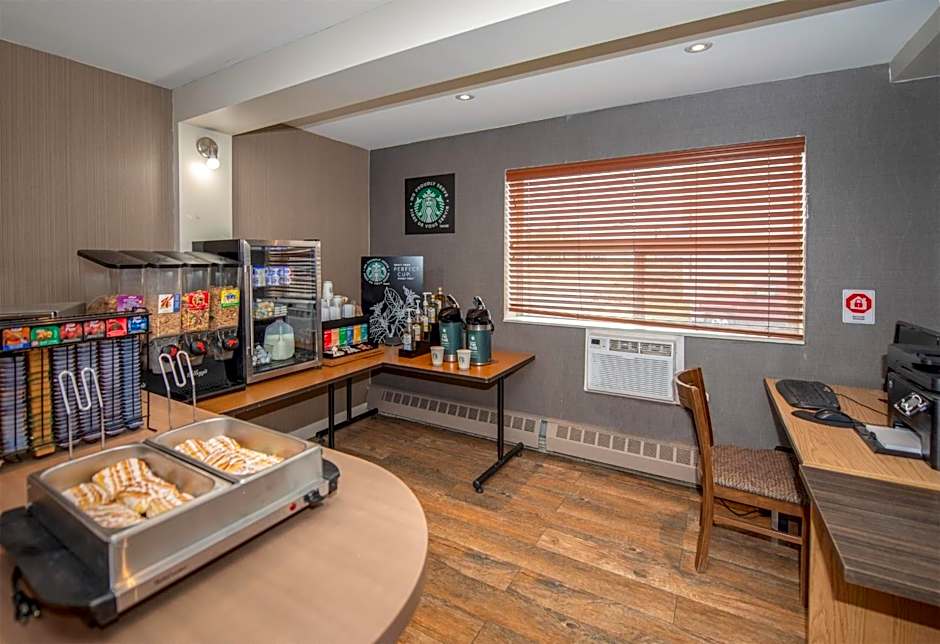 Coast Fort St John Hotel