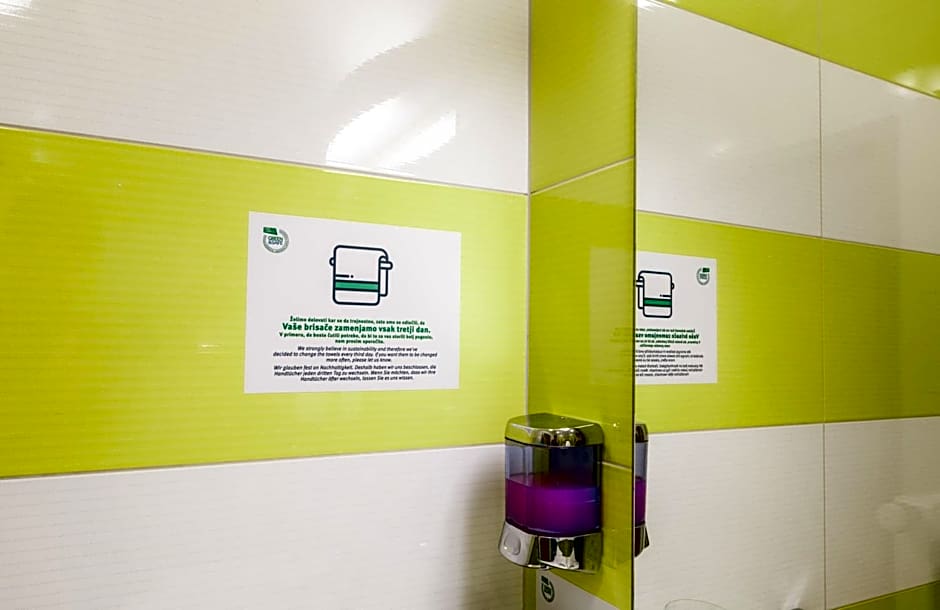 Dvorec Trebnik - SOBE