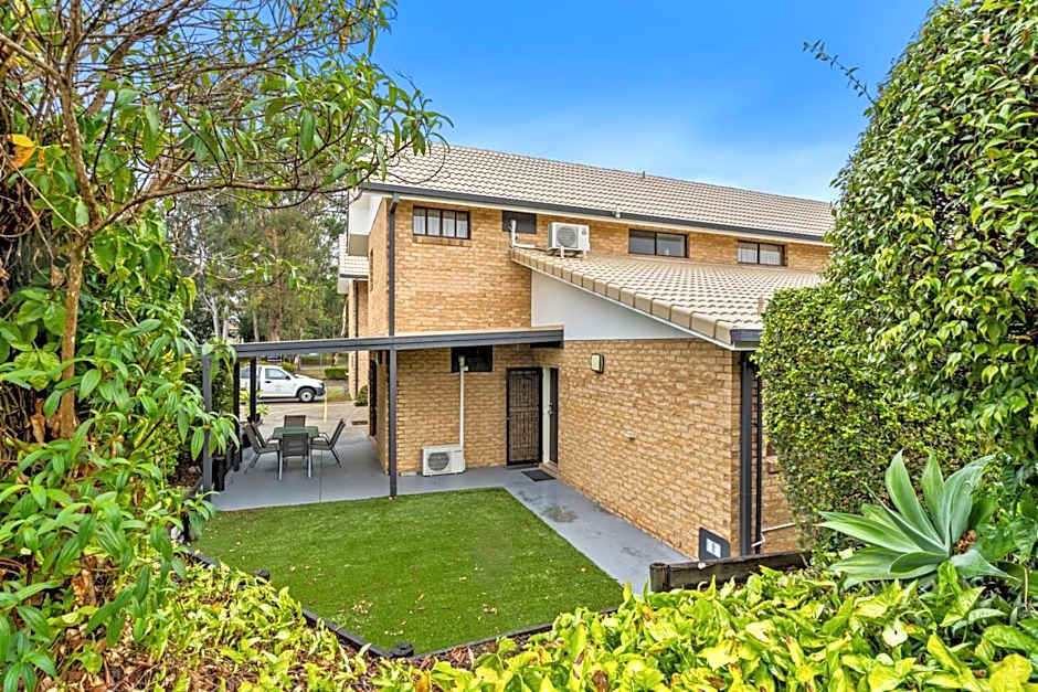 Quality Hotel Robertson Gardens