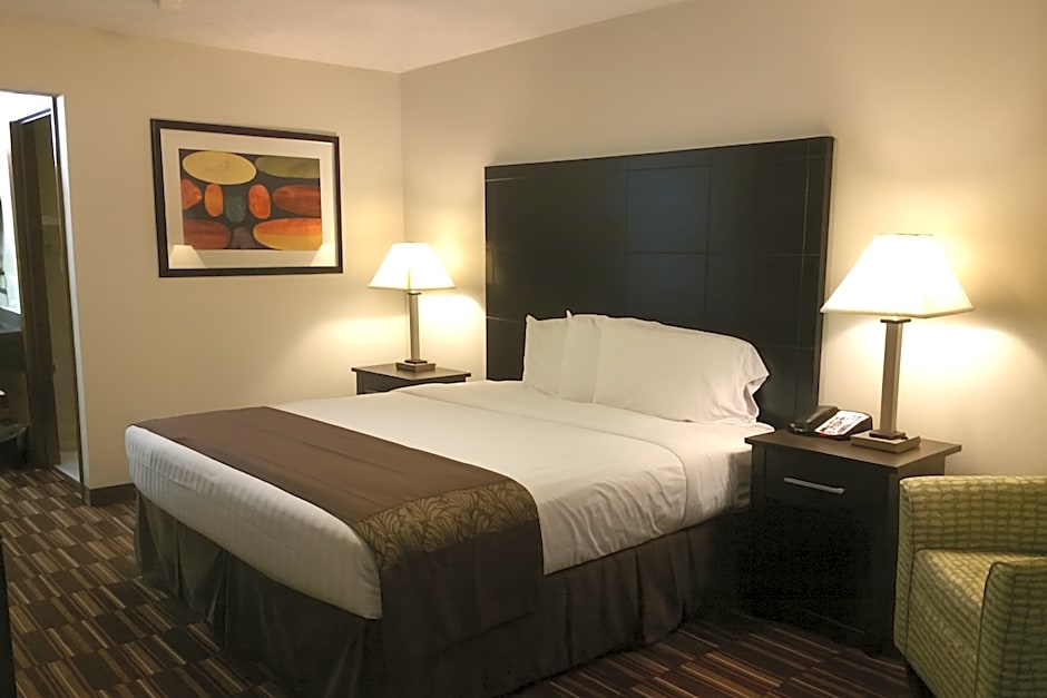 Boarders Inn & Suites by Cobblestone Hotels - Ashland City