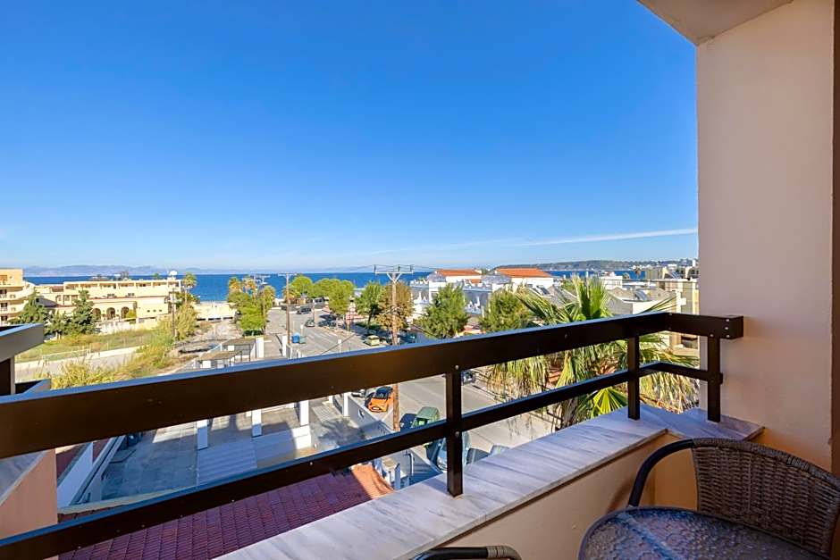 Heleni Beach Hotel