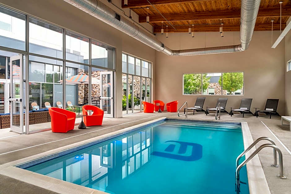 Aloft Beachwood