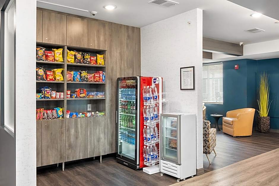 WaterWalk Extended Stay by Wyndham Minneapolis - Plymouth