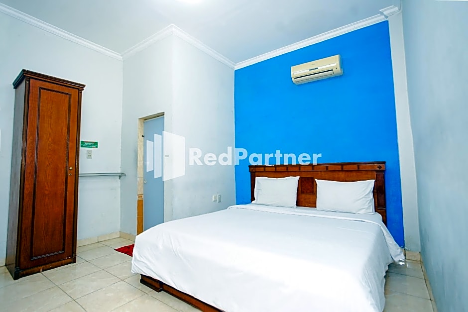 Hotel Serena Anggrek near Manhattan Times Square Mall Medan Mitra RedDoorz