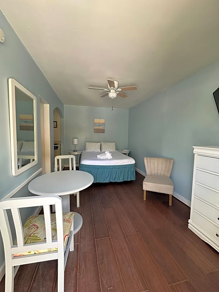 St Maurice Beach Inn