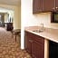 Holiday Inn Express & Suites Kansas City Sport Complex Area By IHG