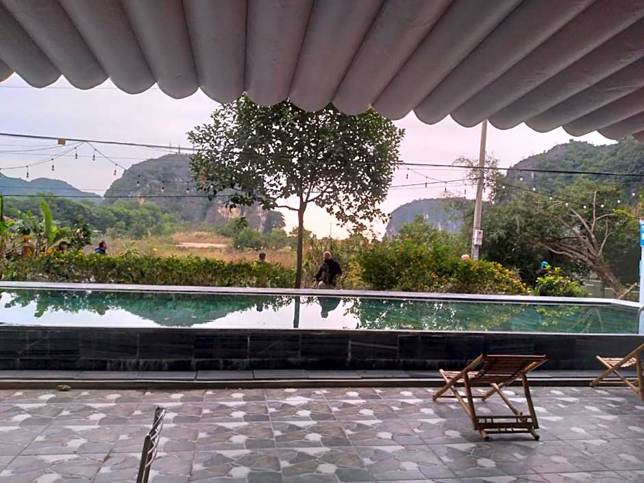 Tam Coc Panorama Hotel Restaurant and Vegan 