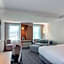 Courtyard by Marriott Raleigh Cary/Parkside Town Commons