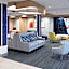 Holiday Inn Express & Suites Sarasota Bradenton