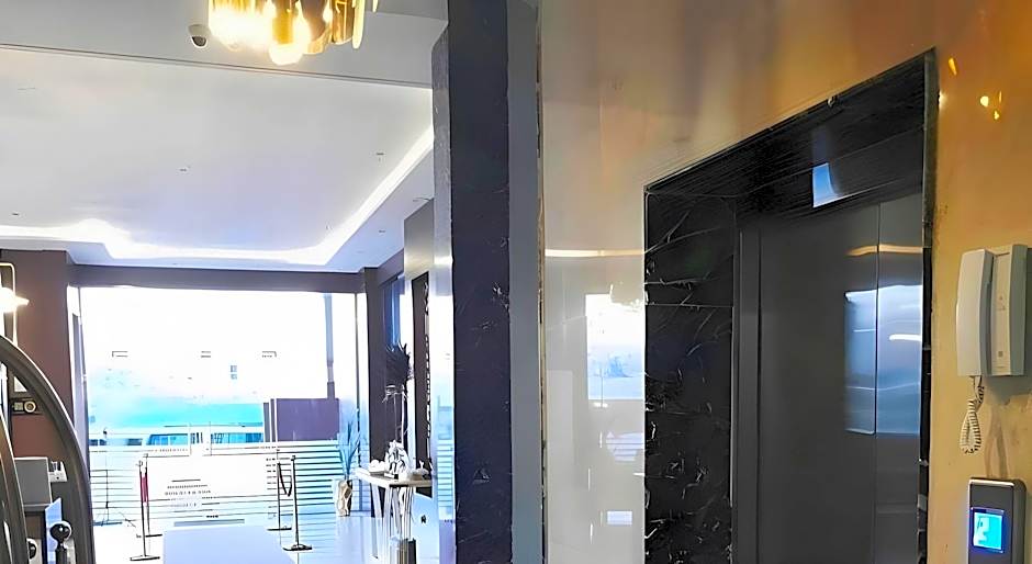 Golden Gewan Hotel