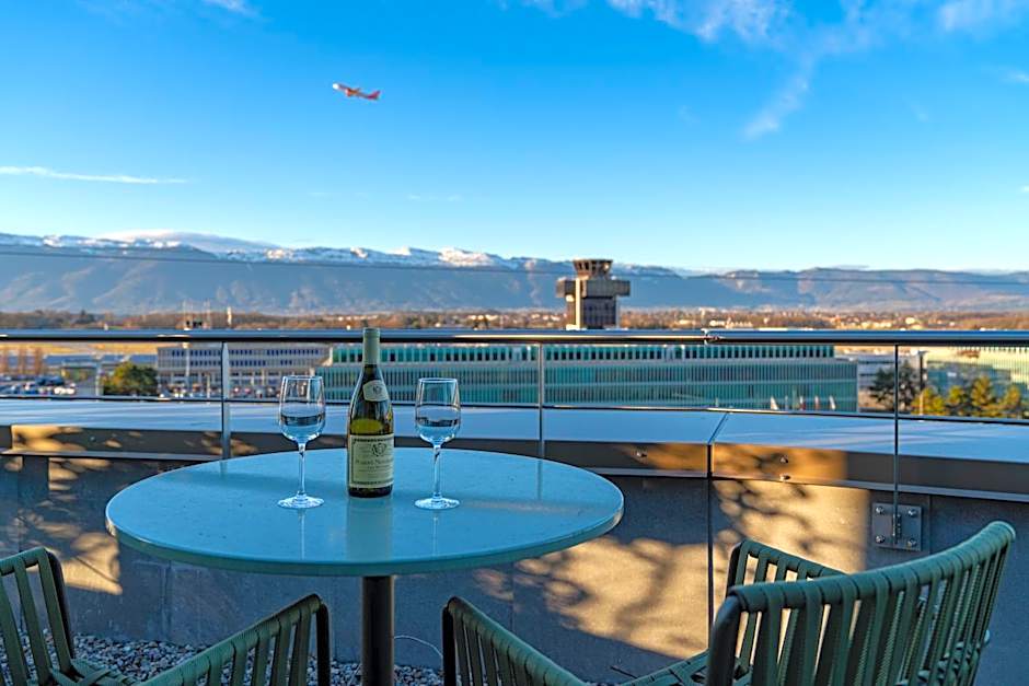 Nash Suites Airport Hotel