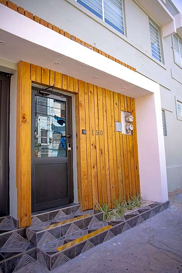 La Buena Vida Inn